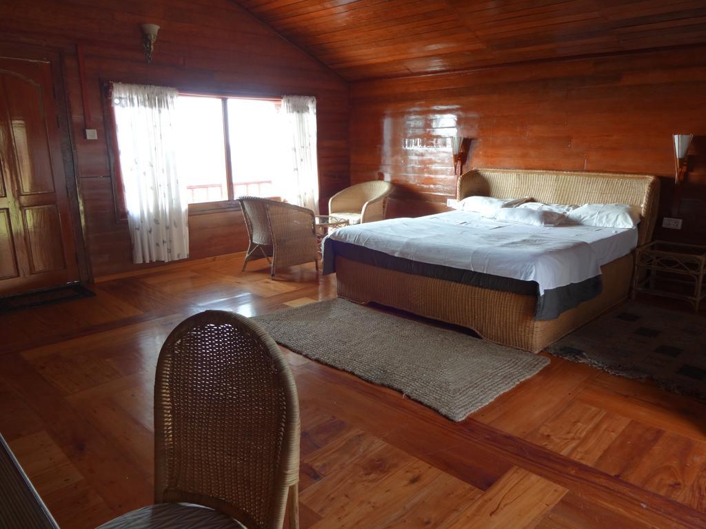 Bed and Breakfast Surya Holidays Кодайканал Экстерьер фото